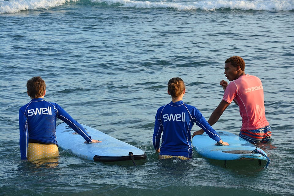 Encuentro surf lessons