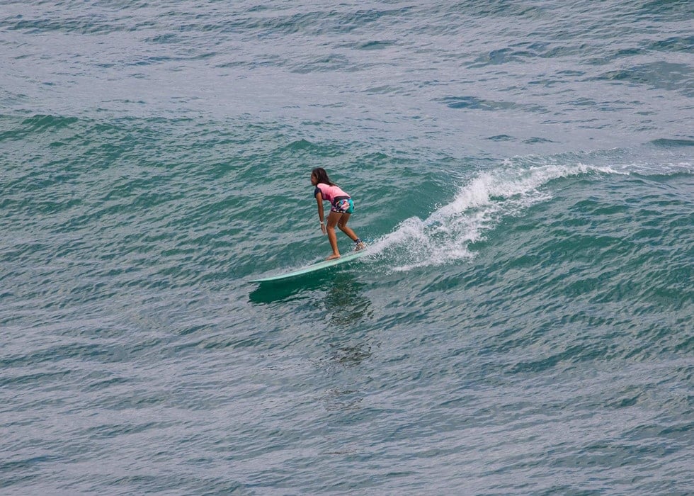 Surfing Longboard