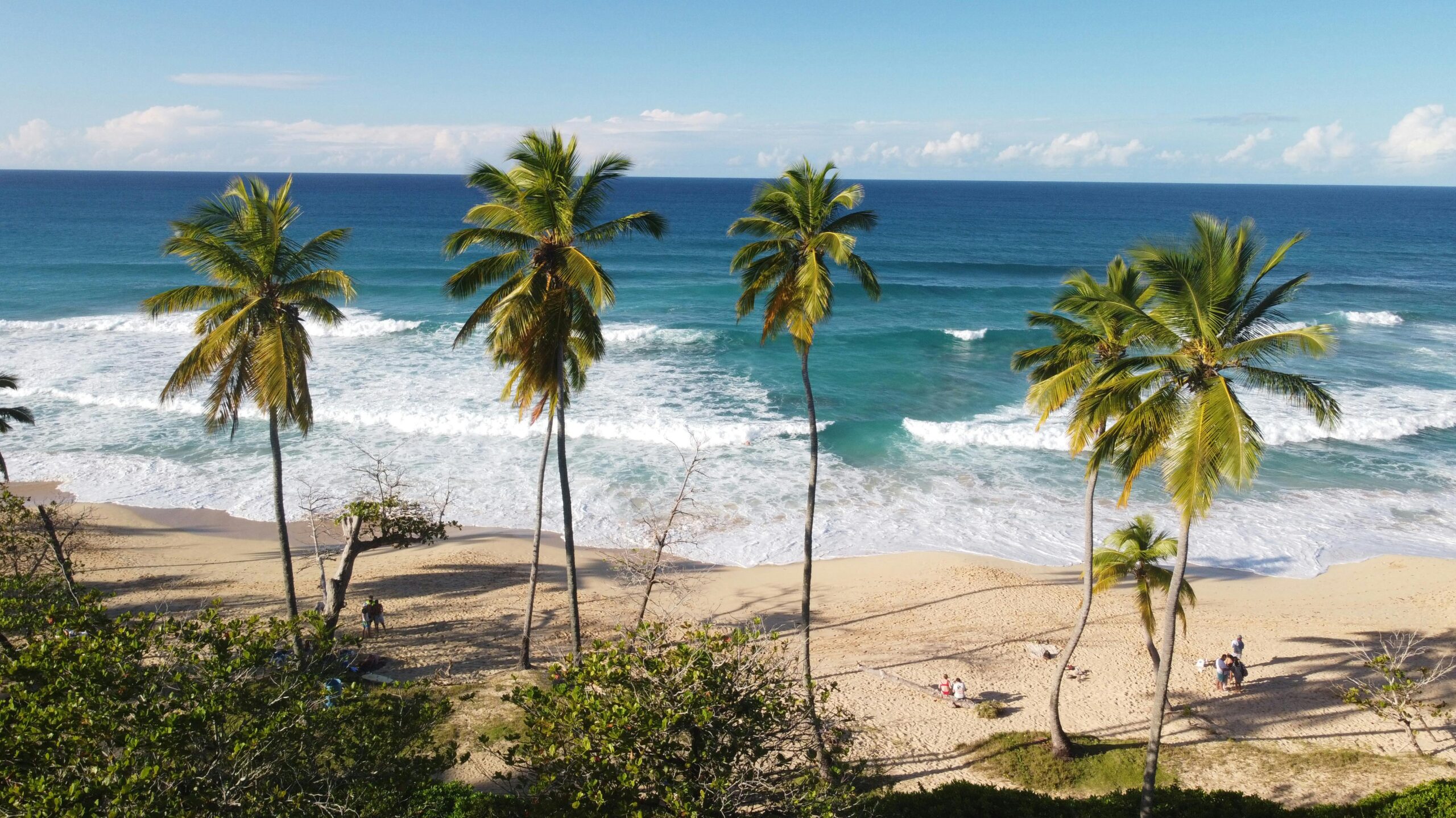The beach, two minutes on foot